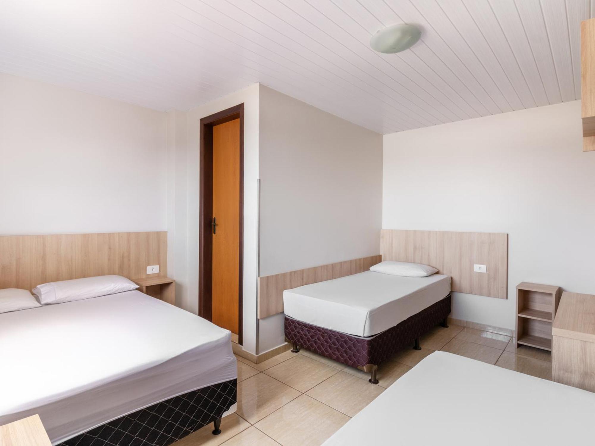 Hotel Cabbu Campo Largo Ngoại thất bức ảnh